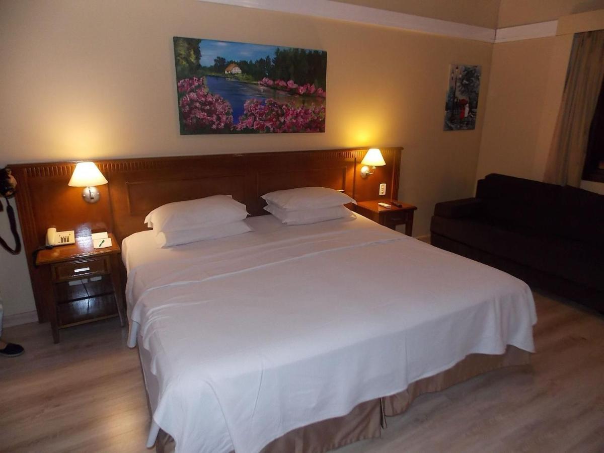 Apart-Hotel Em Gramado, Padrao 4 Estrelas, No Centro Экстерьер фото