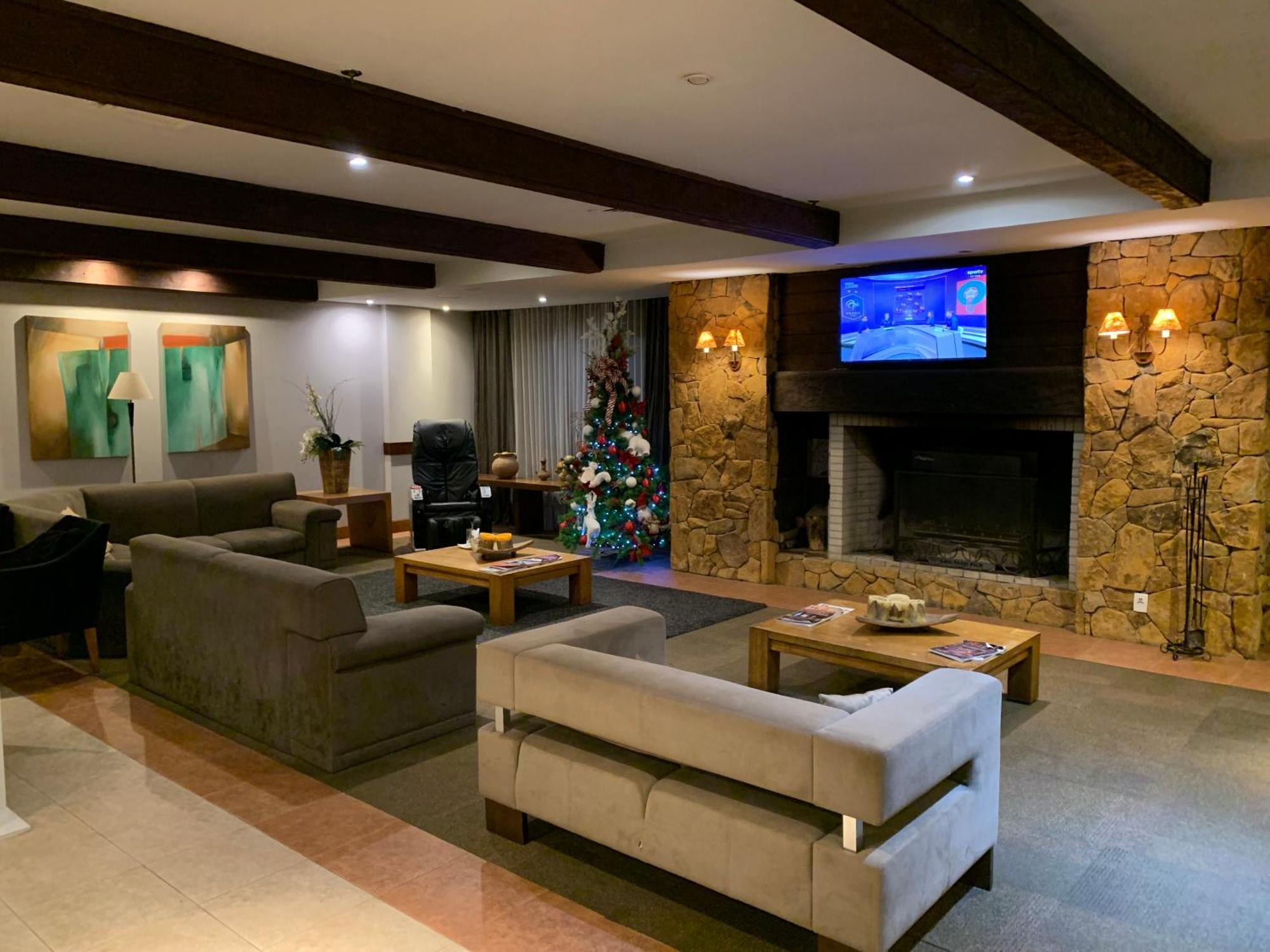 Apart-Hotel Em Gramado, Padrao 4 Estrelas, No Centro Экстерьер фото