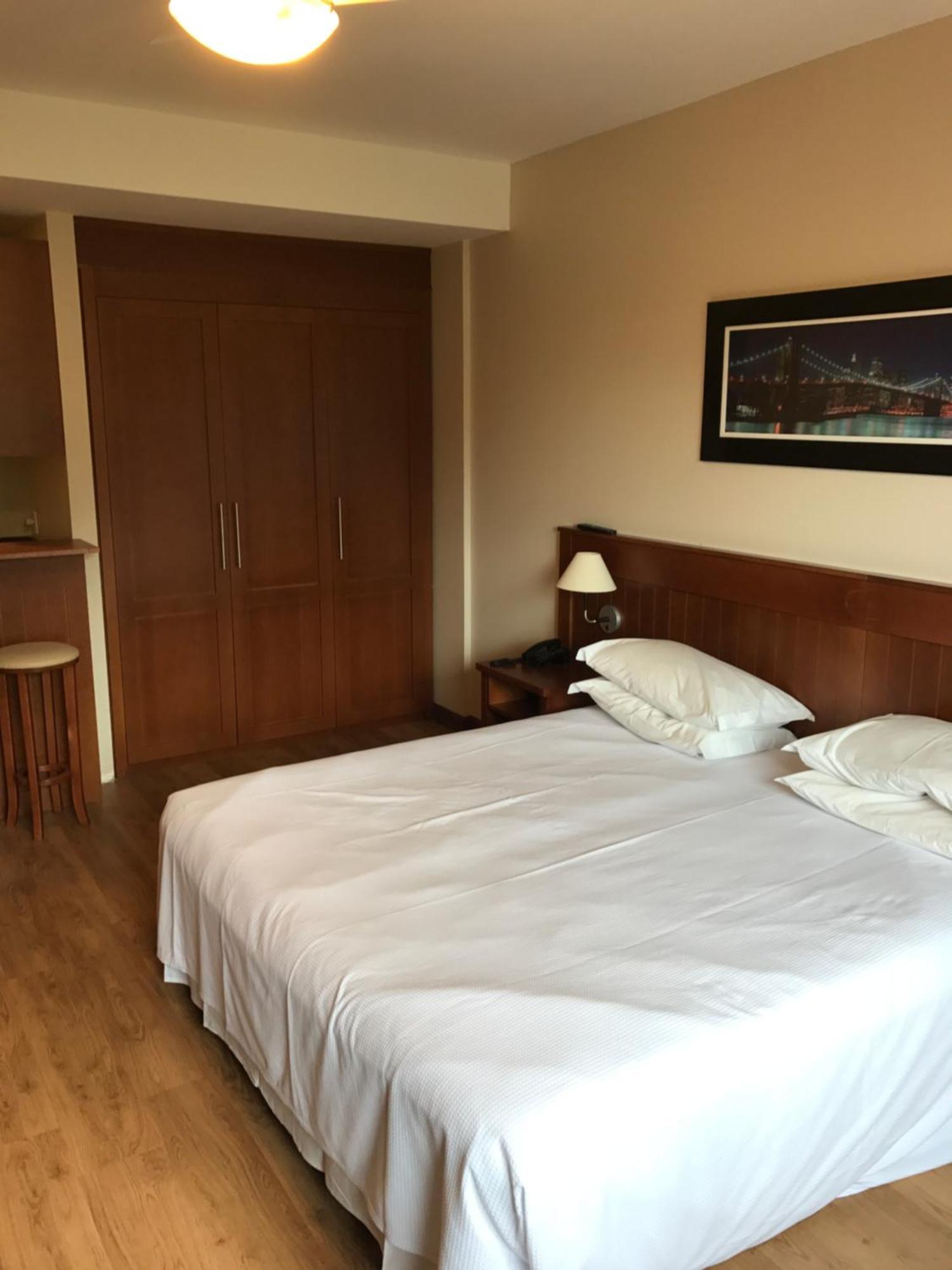 Apart-Hotel Em Gramado, Padrao 4 Estrelas, No Centro Экстерьер фото