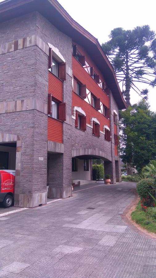 Apart-Hotel Em Gramado, Padrao 4 Estrelas, No Centro Экстерьер фото